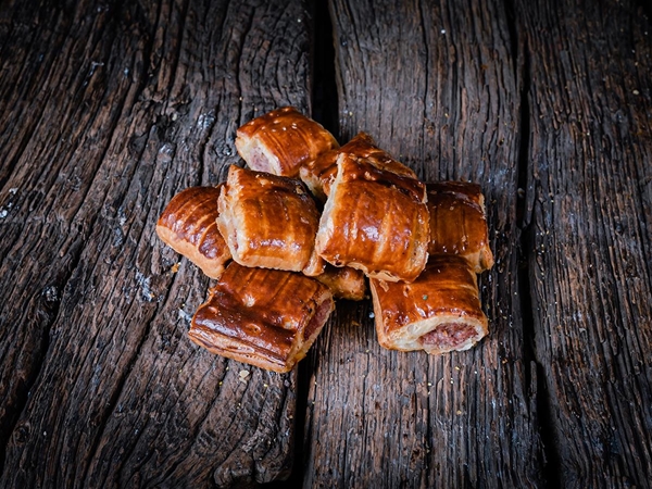 Mini saucijzen broodjes per 10